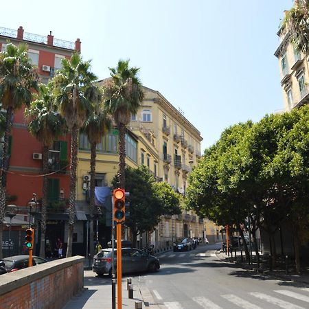 Apartament Casa Flora Al Corso Neapol Zewnętrze zdjęcie