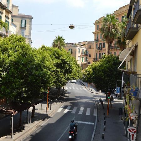 Apartament Casa Flora Al Corso Neapol Zewnętrze zdjęcie