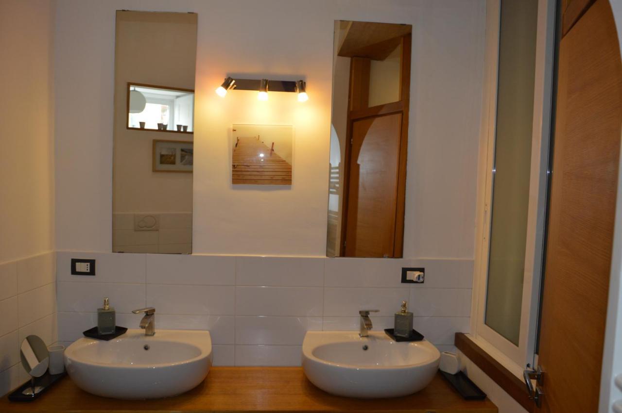 Apartament Casa Flora Al Corso Neapol Zewnętrze zdjęcie