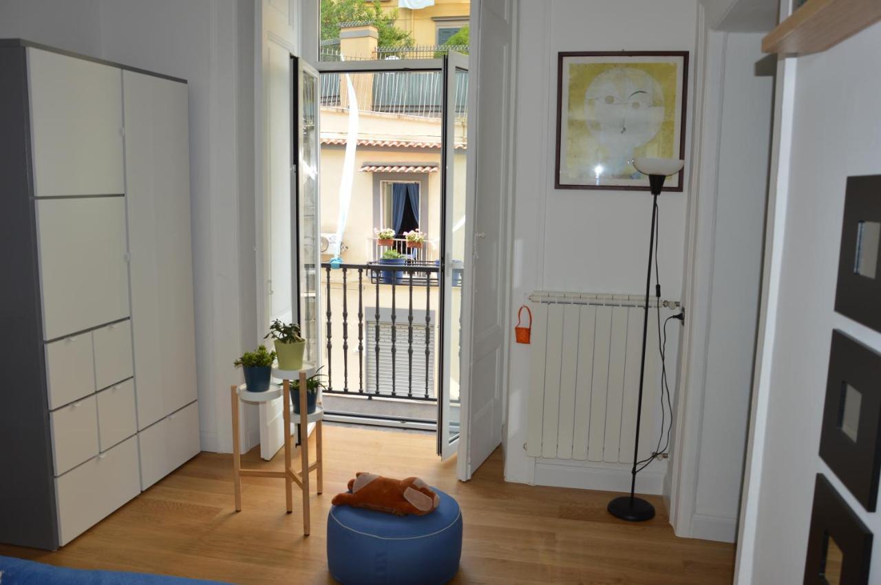 Apartament Casa Flora Al Corso Neapol Zewnętrze zdjęcie